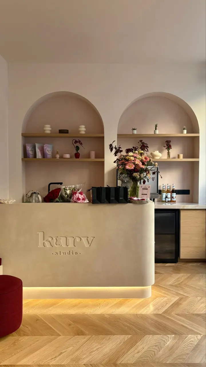 KURV Studio — lagree-studio à Paris — 3