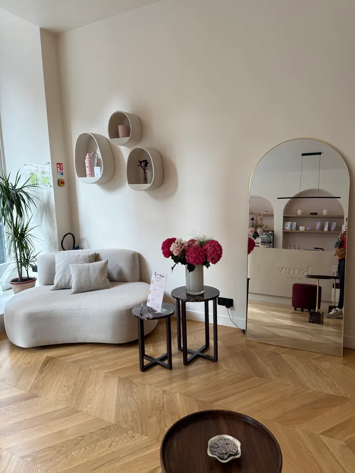 KURV Studio — Lagree à Paris 6e Arrondissement, Paris