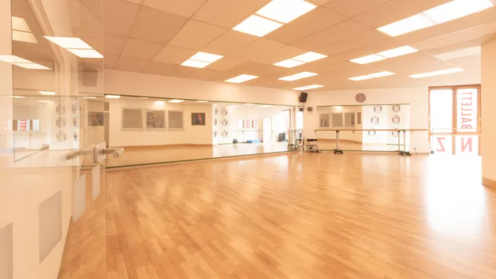 Vaihinger Dance Center — tanz-studio in Vaihingen-Mitte, Stuttgart — 3