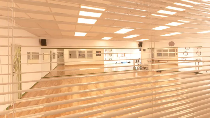 Vaihinger Dance Center — tanz-studio in Stuttgart — 4