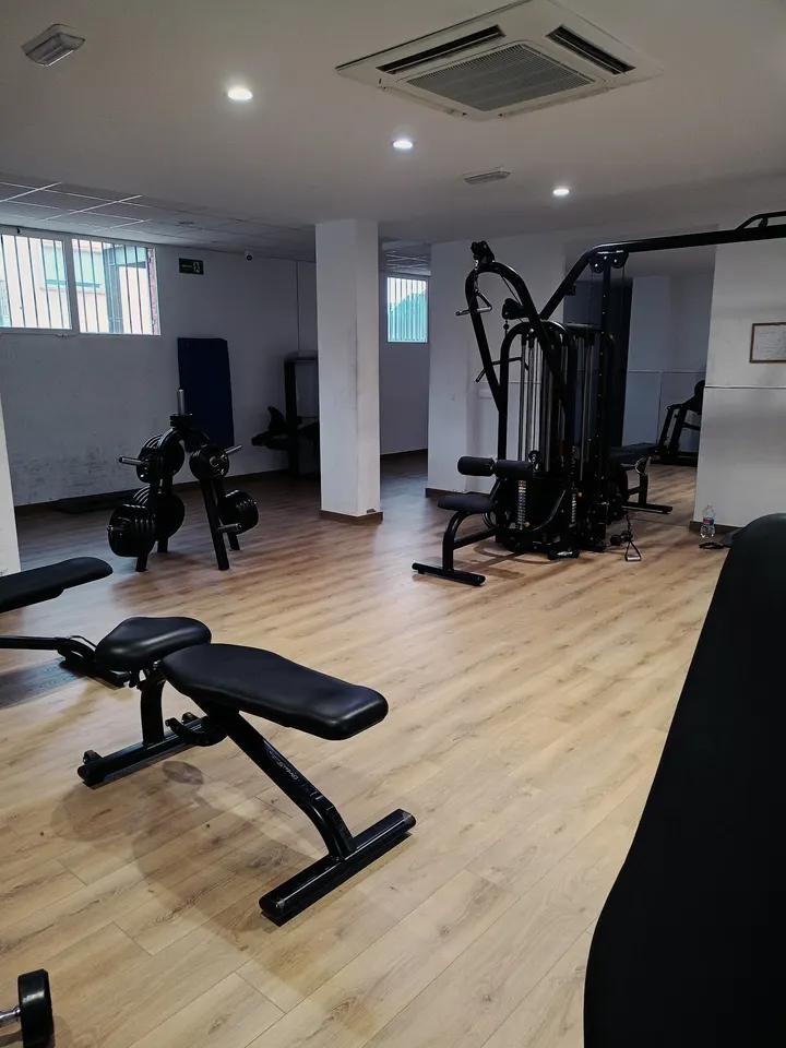 Gimnàs Municipal — estudio de fitness-studio en Xeresa — 3