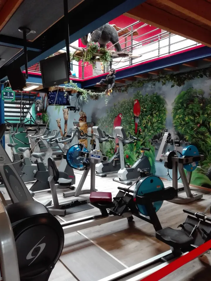 AMAZONE FITNESS — Salle de fitness à Paramé, Saint-Malo
