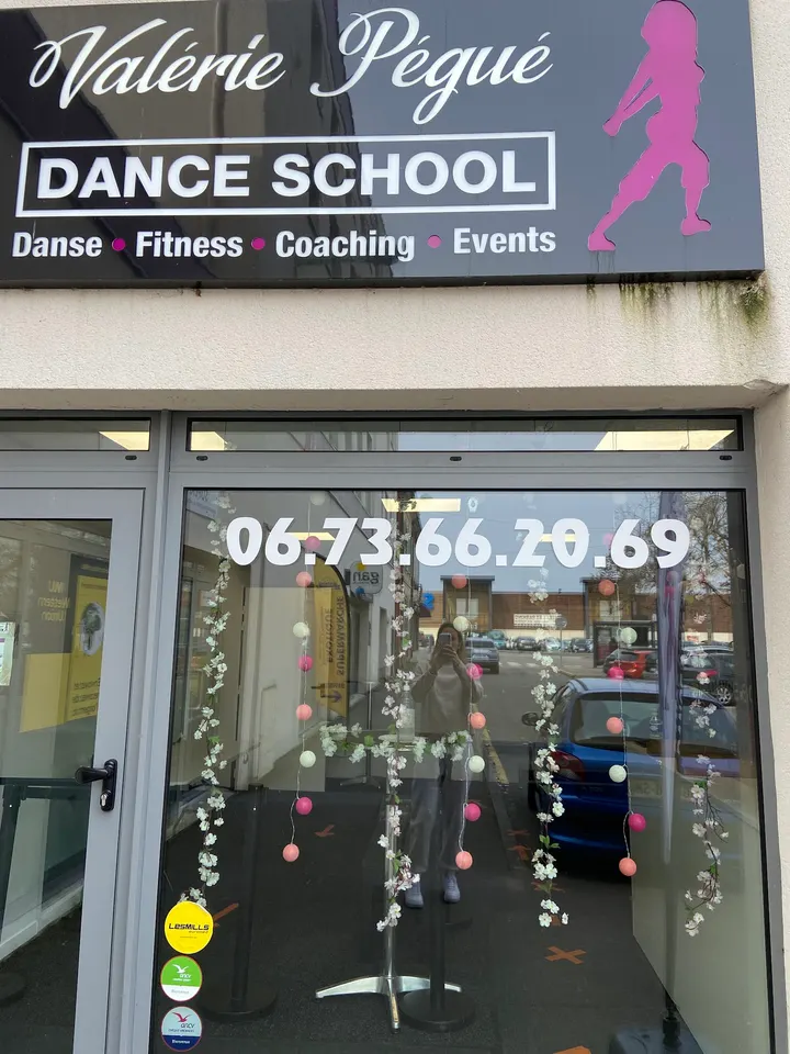 Valérie Pégué Dance School — Danse à La Madeleine, Évreux