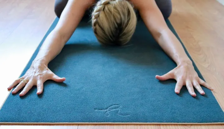 Sattva Yoga — yoga-studio i Hunderup, Odense C