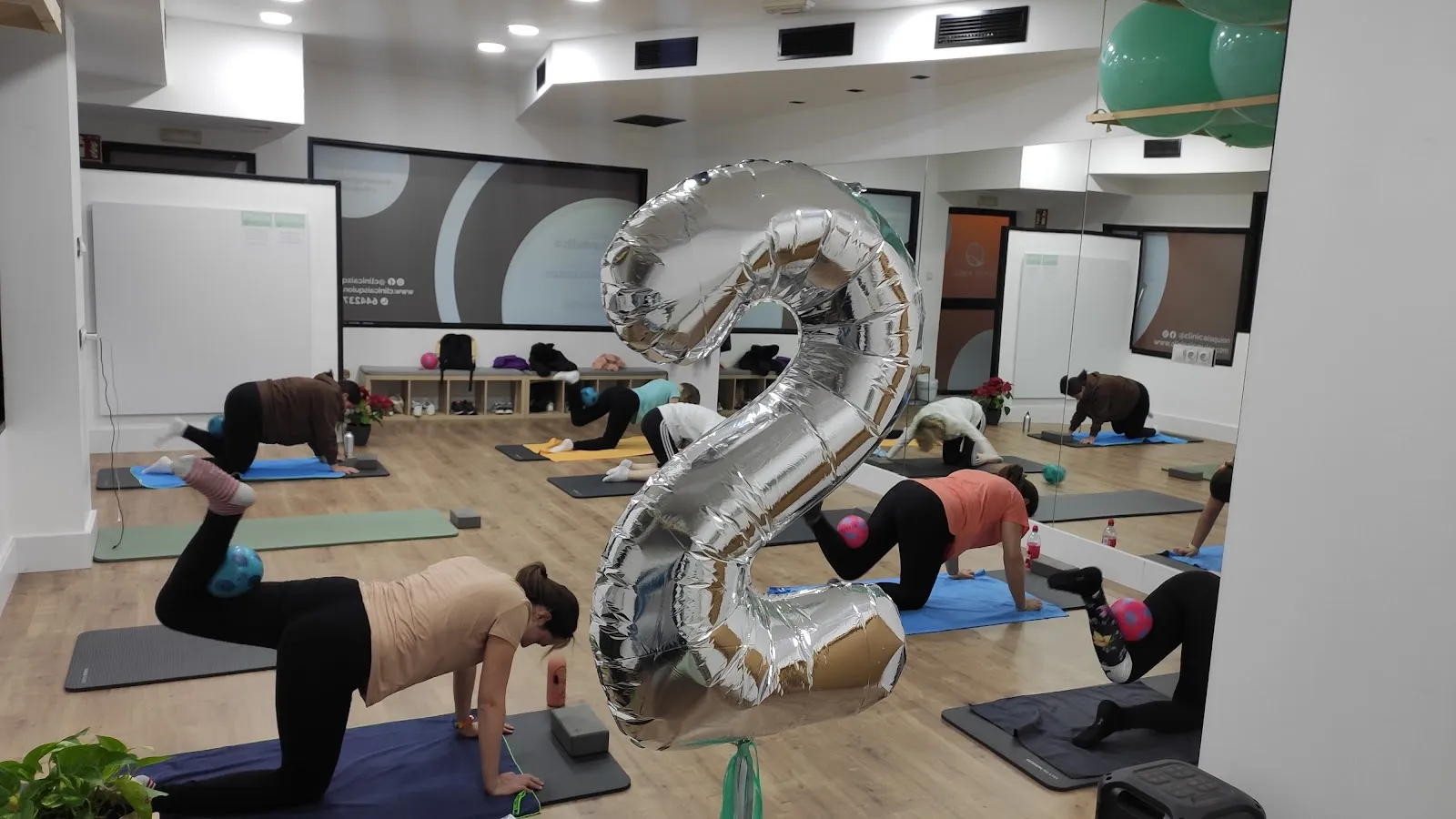 Pilates terapéutico Córdoba - Pilates para embarazadas - Clínica Isquion — pilates-studio en Distrito Noroeste, Córdoba — 2