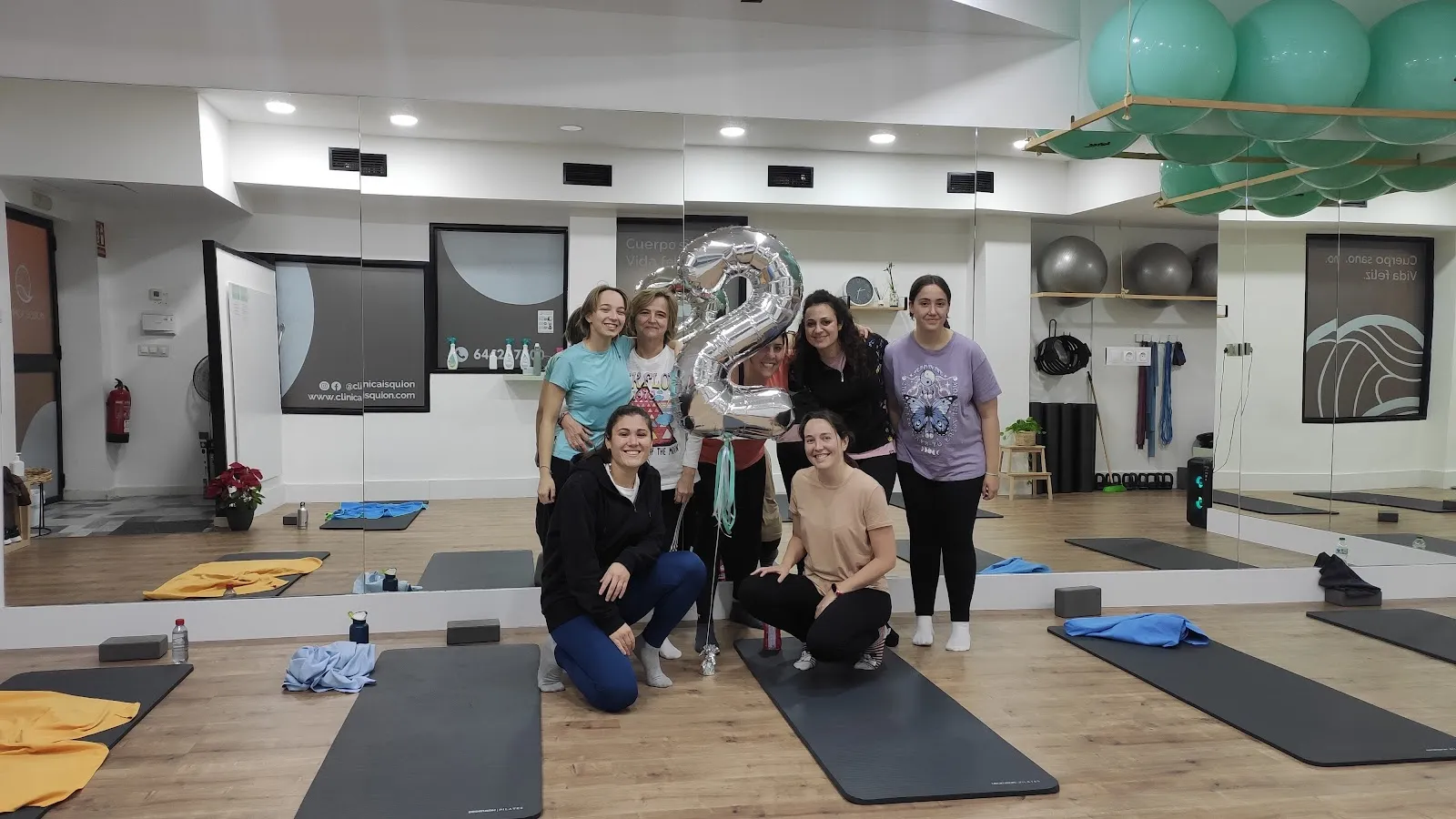 Pilates terapéutico Córdoba - Pilates para embarazadas - Clínica Isquion — pilates-studio en Distrito Noroeste, Córdoba — 3