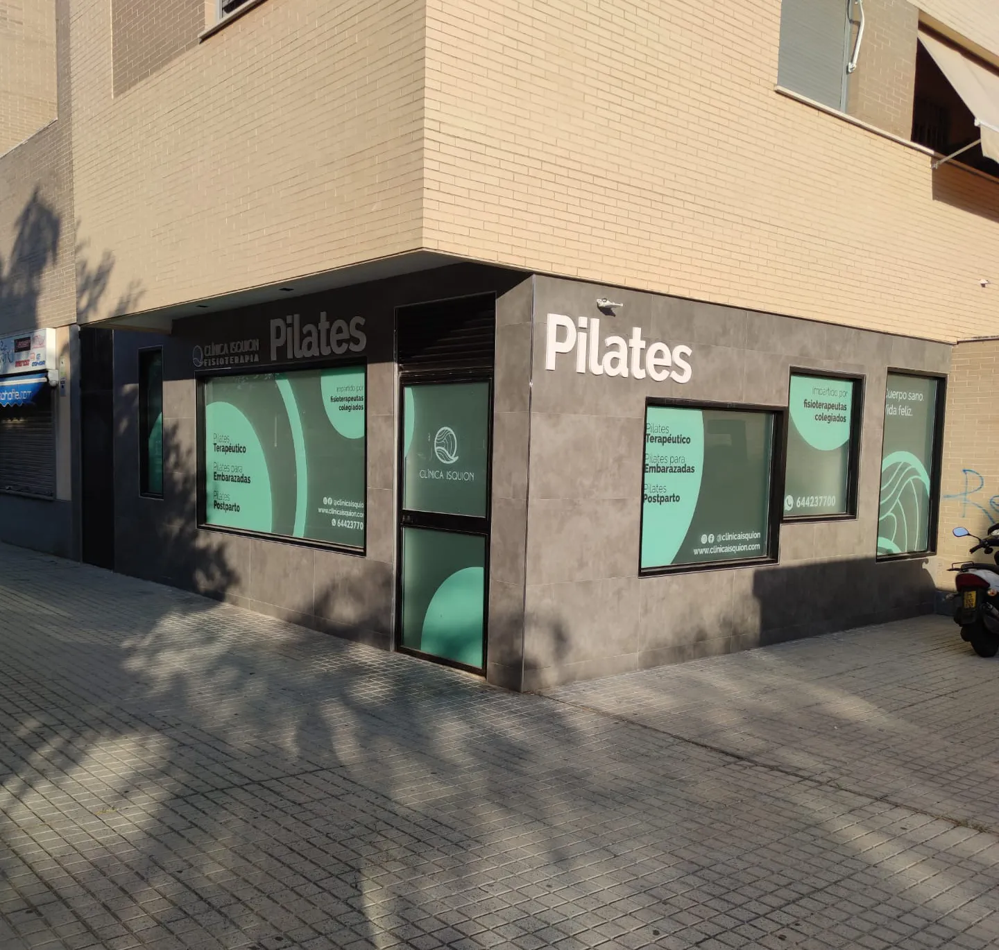 Pilates terapéutico Córdoba - Pilates para embarazadas - Clínica Isquion — pilates-studio en Córdoba — 3