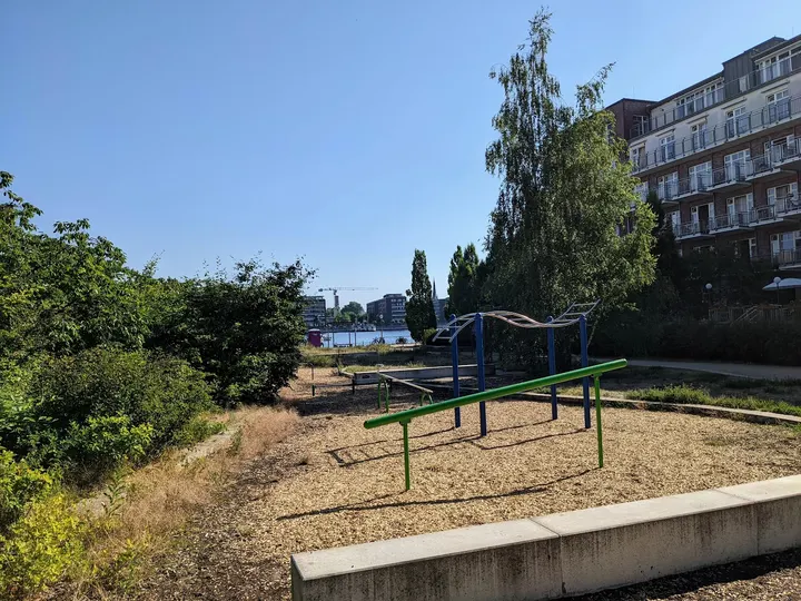 likeTOMove Marzahn — pt-studio in Marzahn, Berlin — 2