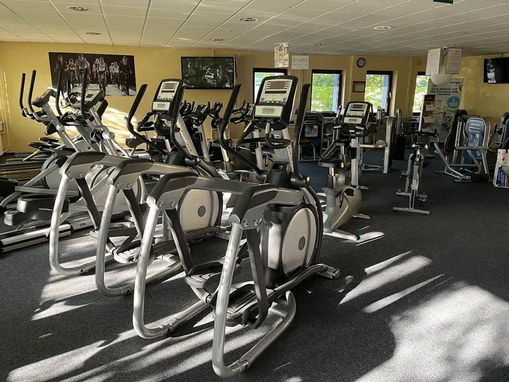 Gesundheit-Sport-Bildung — Fitnessstudio in Leinefelde