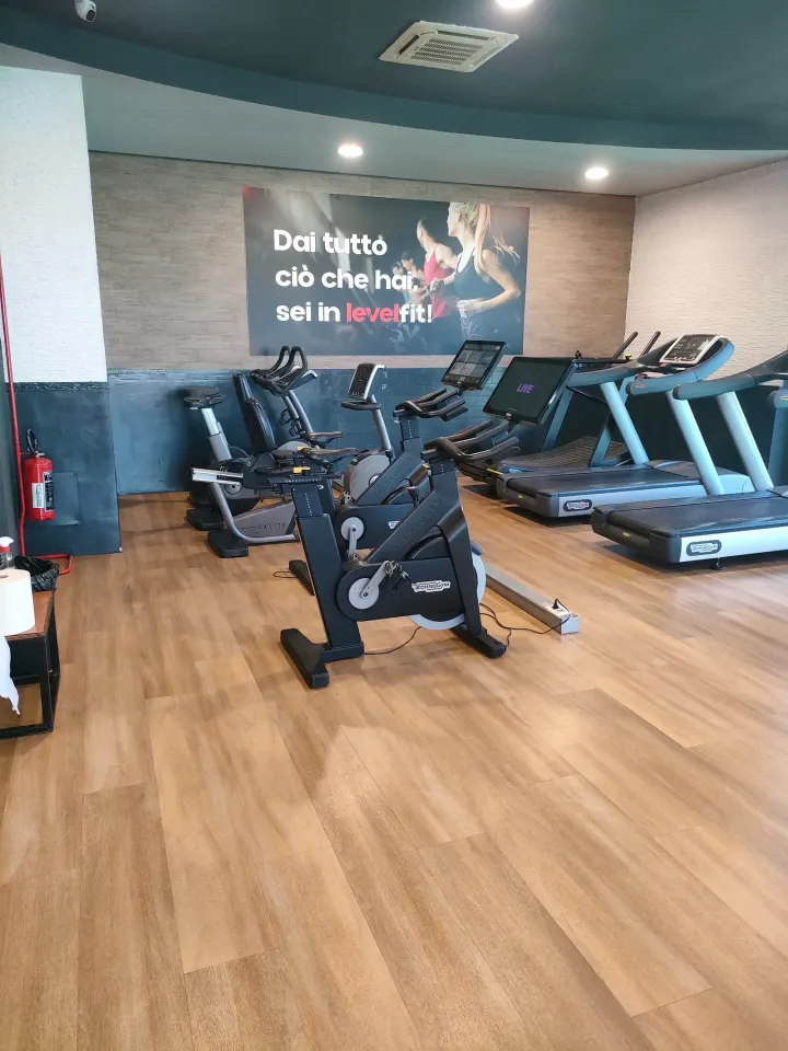 LevelFit Montesilvano — palestre-studio a Villa Canonico, Montesilvano — 3