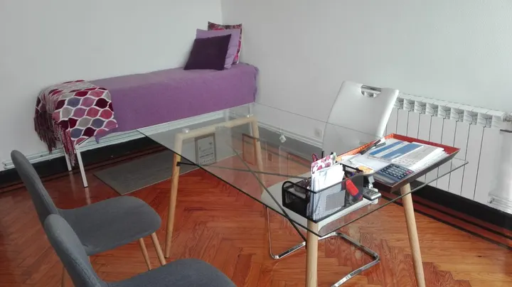 Centro Atlante AkKlaron — yoga-studio en Santiago de Vigo, Vigo — 2