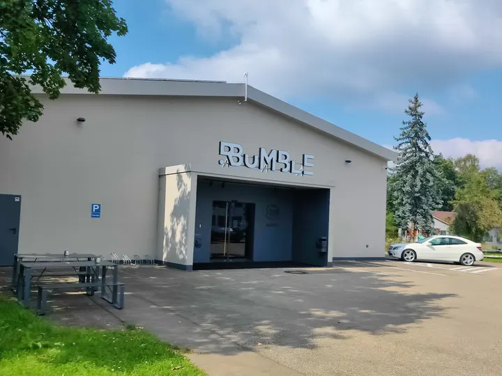 Rumble Bumble — fitnessstudio in Rain — 2