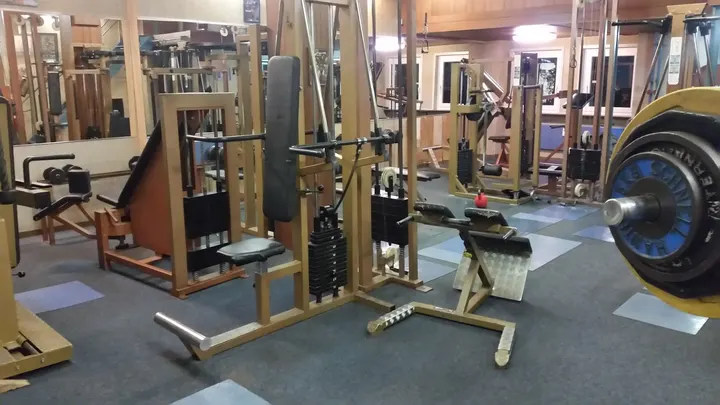 OLYMPIC Fitness- und Bodybuilding-Club — Fitnessstudio in St. Georg, Hamburg