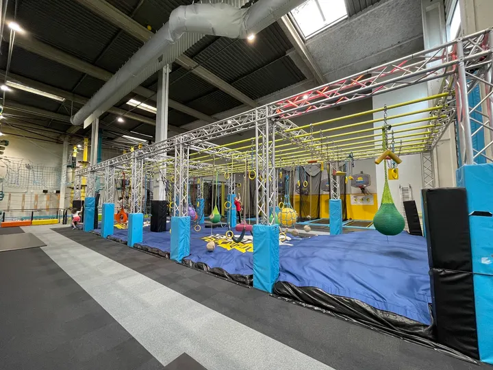 Trampoline Park Paris Sud — gymnastique-studio à Palaiseau, Paris — 2