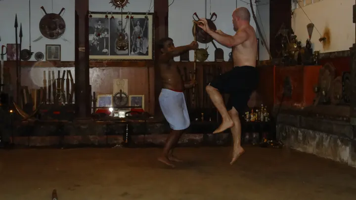 Indian Swaas La Kung Fu Academy — salle de fitness-studio à Paris — 5