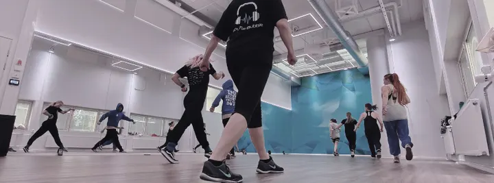 Shuffle Bubble — Dance – Tehdas, Hyvinkää