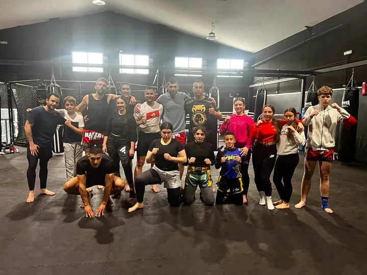 Thirteen Monkey - Muay Thai — artes marciales-studio en Ronda, Granada — 2