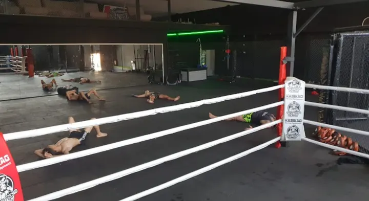 Thirteen Monkey - Muay Thai — artes marciales-studio en Granada — 5