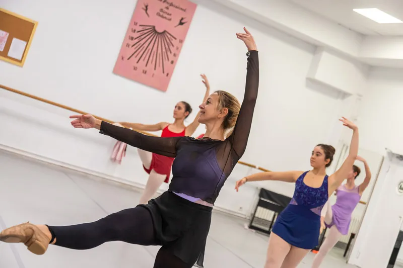 CENTRE PROFESSIONAL DE DANSA VALENCIA — dans-studio i Valencia — bild 4