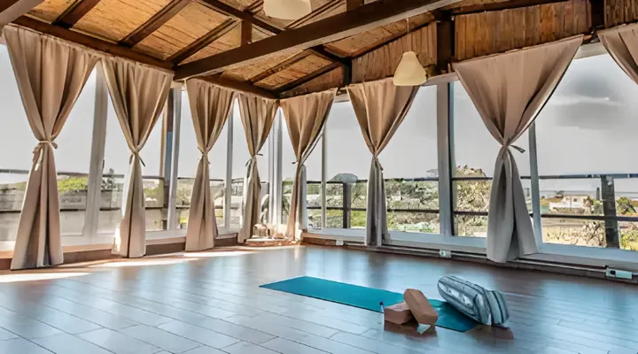Hazel Gomez Sen Yoga — yoga-studio in Hanwell, London — 3