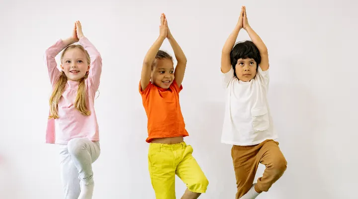 Hazel Gomez Sen Yoga — yoga-studio in London — 3