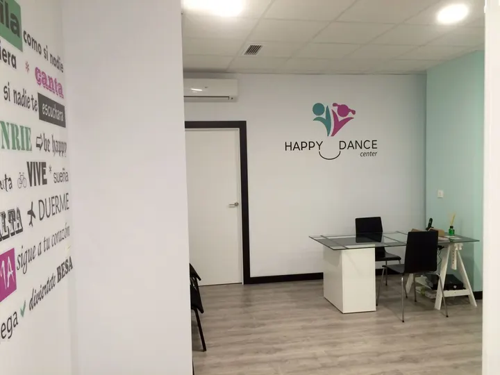 Happy Dance Center — baile-studio en Granada — 4