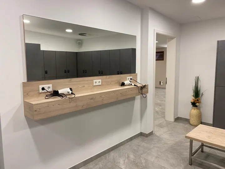 B-FiT CADOLZBURG — fitnessstudio in Cadolzburg — 5