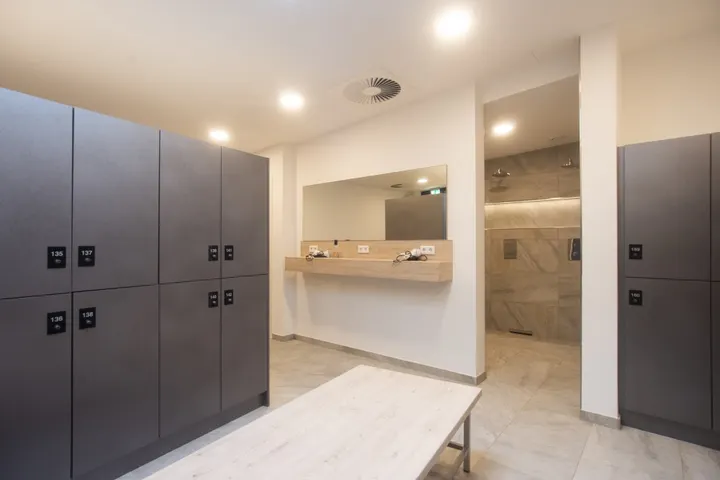 B-FiT CADOLZBURG — fitnessstudio in Cadolzburg — 6