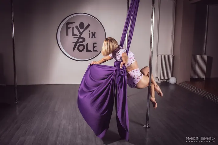 FLY IN POLE — pole fitness-studio à Villefranche-sur-Saône — 3