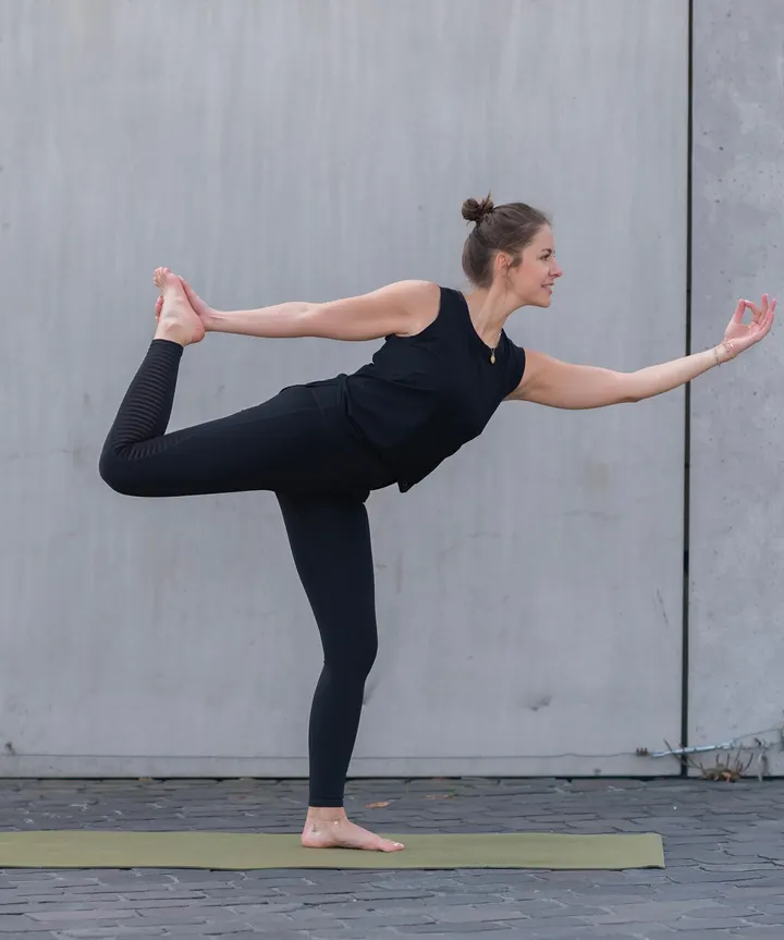 yogamitlauramarie — yoga-studio in Hamm, Düsseldorf — 2
