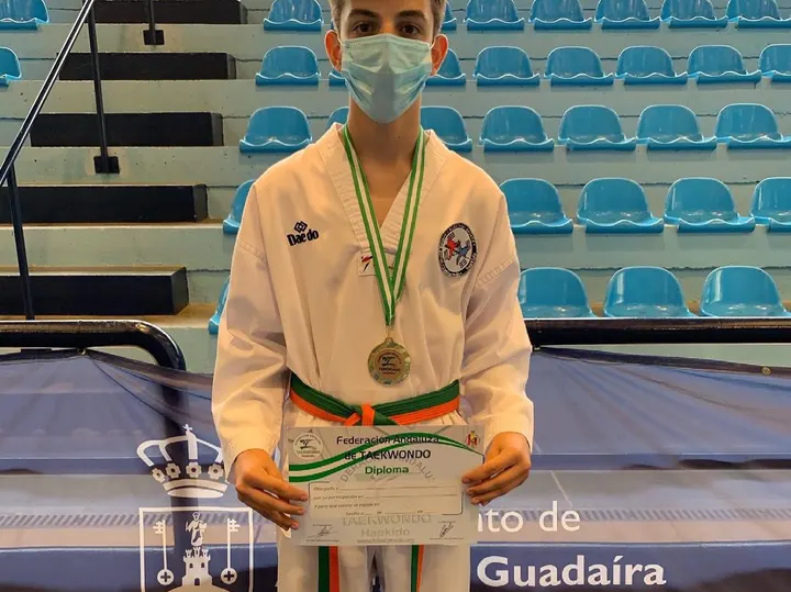 Escuela de Artes Marciales Kukkiwon Doyang — artes marciales-studio en Sevilla — 5