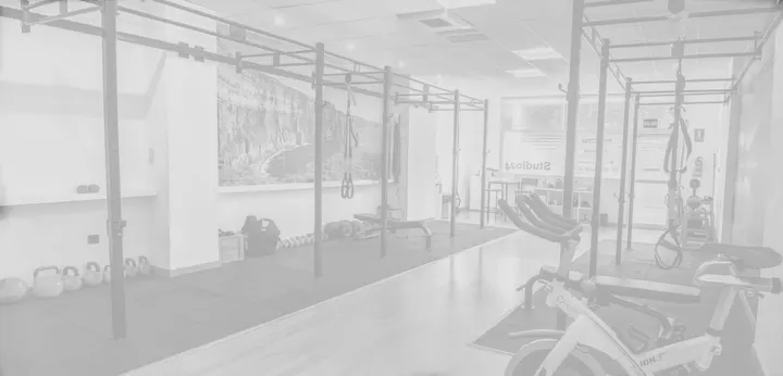 Studio24 Fitness Coworking — Fitness Studio en Montolivet, Valencia