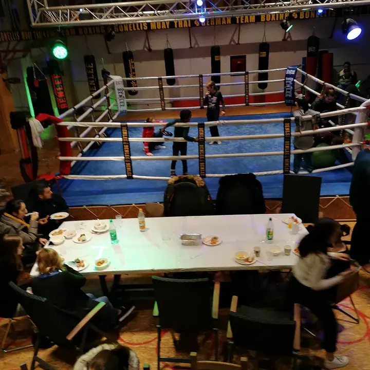 Original M.T.B.D. Muay Thai F. Bonelli — kampfsport-studio in Düsseldorf — 4