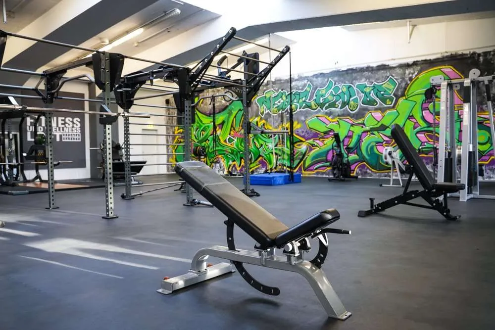 DK Fitness und Wellness Loft Mechernich — träningsstudio i Bonn — 6