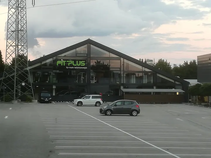 FIT-PLUS Fitness-Center GmbH — fitnessstudio in Landshut — 3