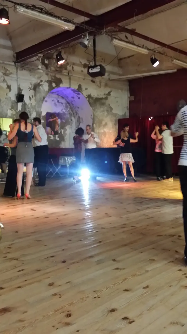 Tango de Soie — danse-studio à Lyon — 4