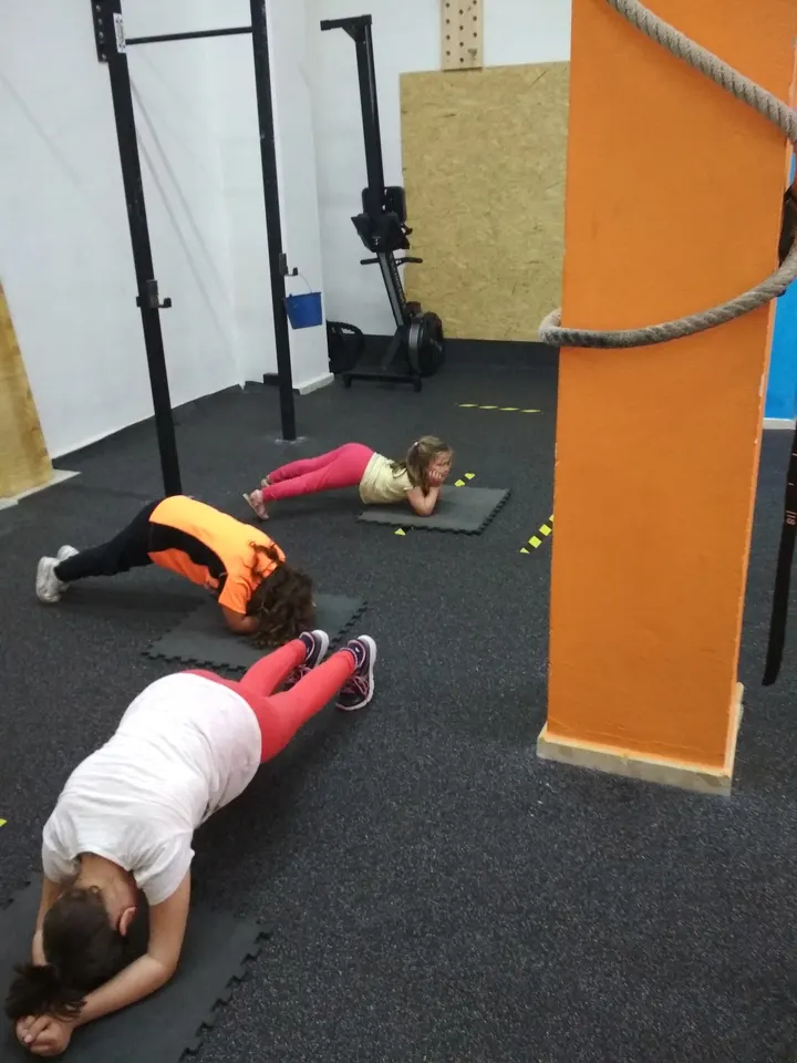 Mk6Box Málaga Cross- Fitnessjn — estudio de fitness-studio en Victoria Eugenia, Málaga — 2