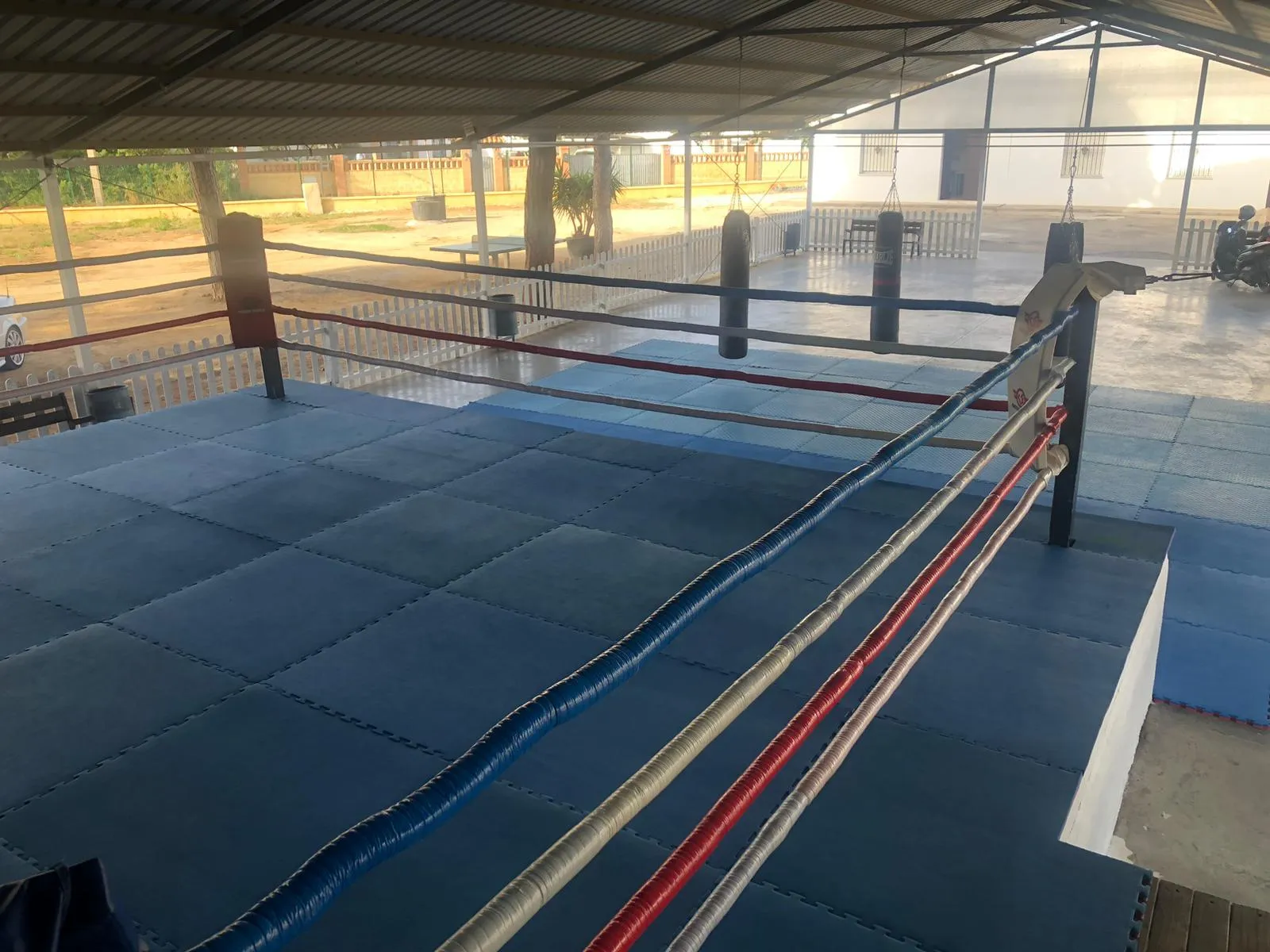 Muay Thai K1 Morasan — artes marciales-studio en Roche — 3