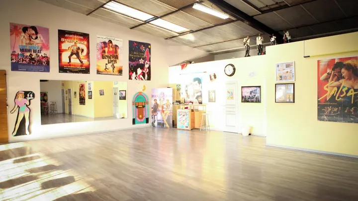 ECOLE VIRGINIE TEMPO DANSE — danse-studio à Nîmes — 4