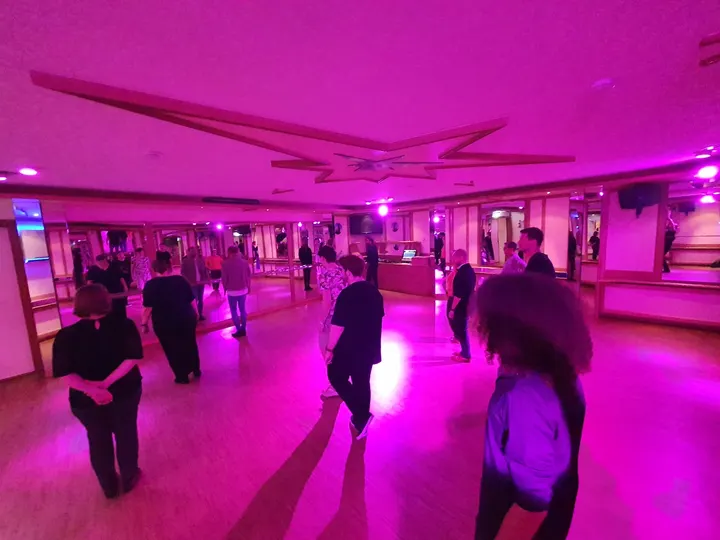 Berné Ute Tanzschule — Tanz in Hanau