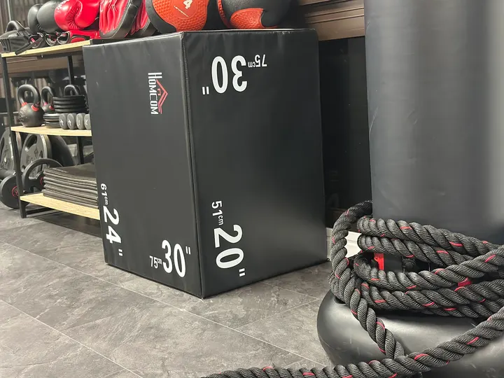 MyoTec Paris — salle de fitness-studio à Nanterre — 3