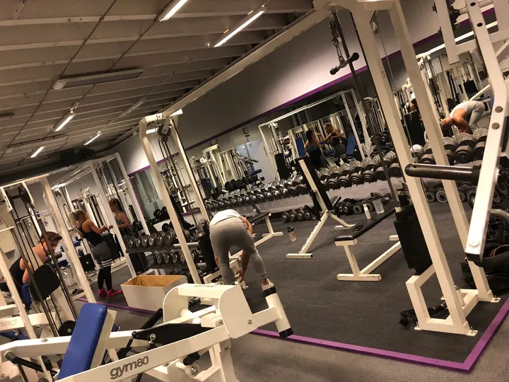 Zeal Gym — Treningsstudio i Hove, Sandnes