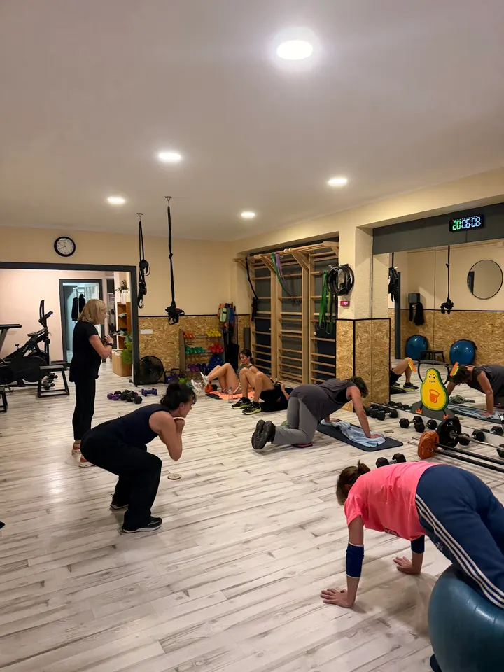 Club esportiu Cuida-t Castelldefels — Estudio de fitness en Can Roca, Castelldefels