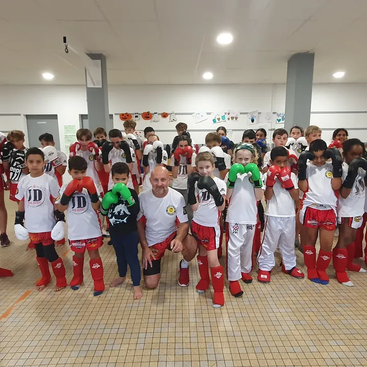 Boxing Club Eysines ,KICK, BOXE, MMA, CARDIO , K-1, FULL CONTACT — Arts martiaux à Eysines