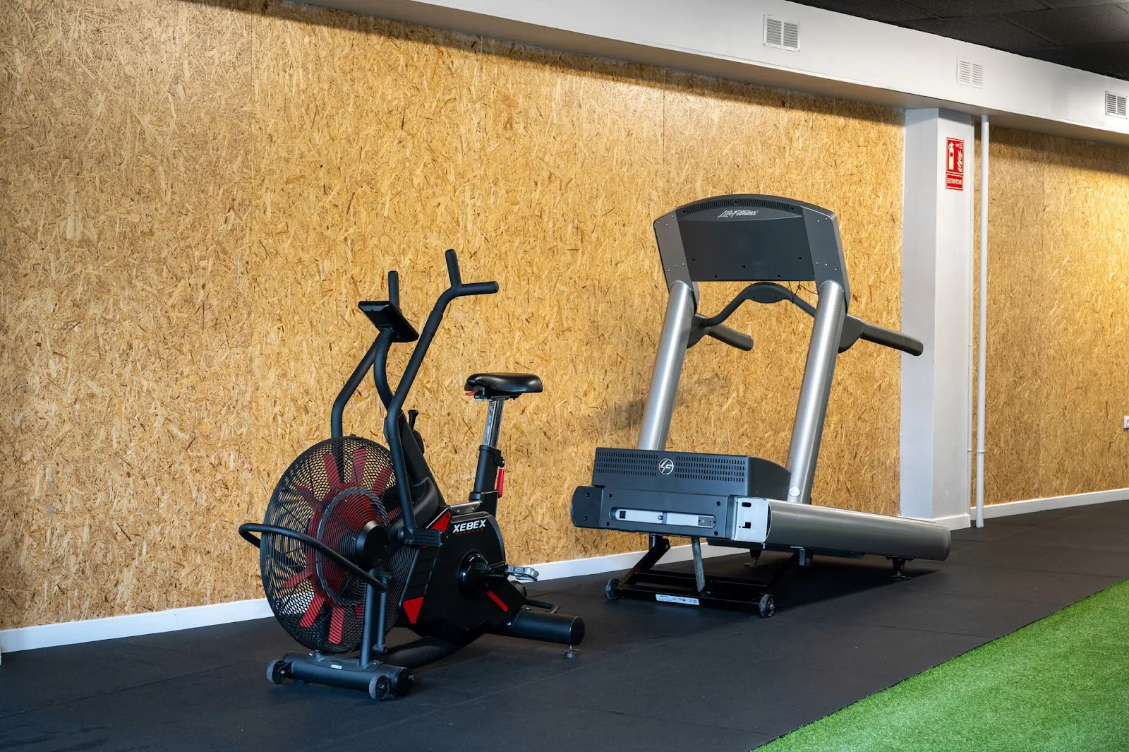 4h Sport Studio — entrenamiento personal-studio en Santa Cristina — 4