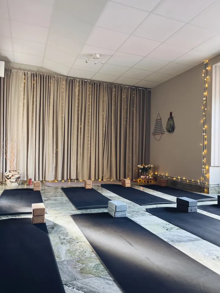 Yogastudio SOLEN — yoga-studio i Norr, Örebro