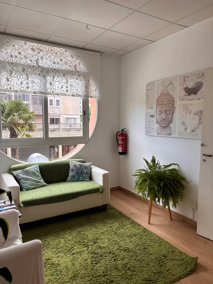 Centro de Yoga Integral Mahashakti A Coruña — Yoga en Montes, A Coruña