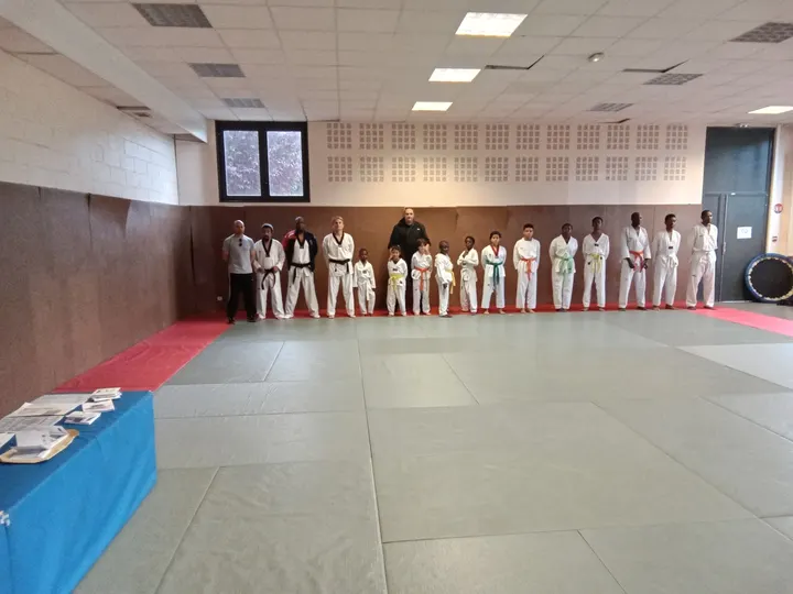 Académie Taekwondo Same Kwon Gymnase Paul Langevin — arts martiaux-studio à Paris — 4