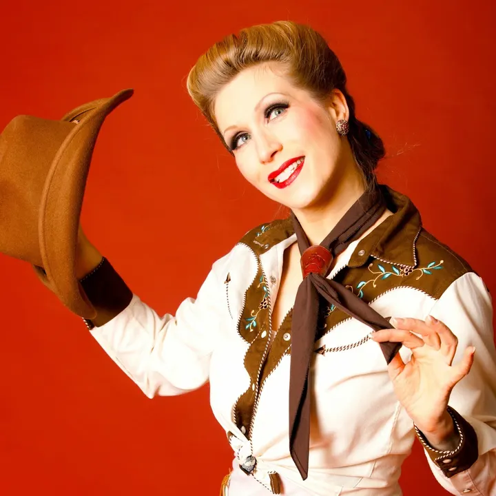 VintageDance Studio Tanzschule — Tanz in Neuhausen-Nymphenburg, München