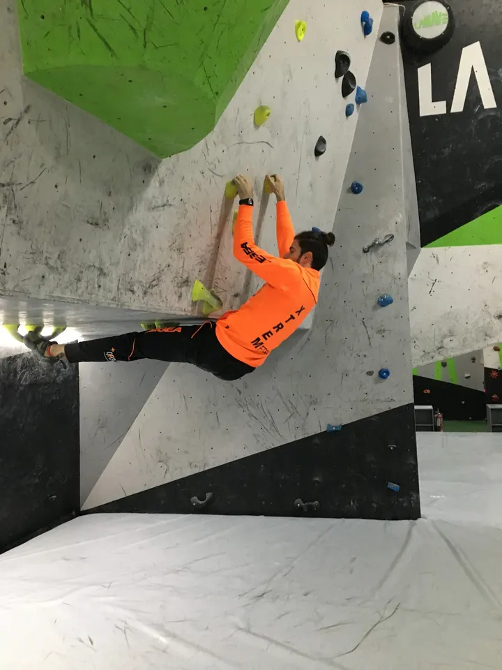 La Nave Centro de Escalada — boulder-studio en León — 5